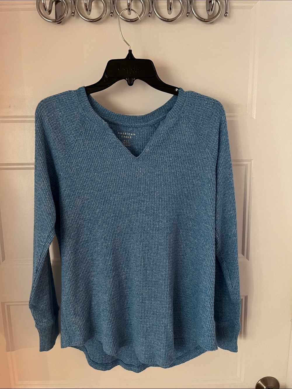 American Eagle Outfitters Teal-Blue Waffle Knit V-Neck Sweater